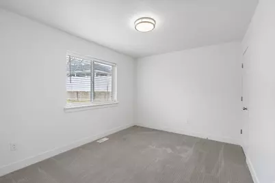 1636 N 160 E, Orem, UT 84057 - Photo 23