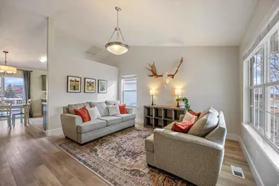 7849 N Saddleback Dr, Eagle Mountain, UT 84005 - Photo 5