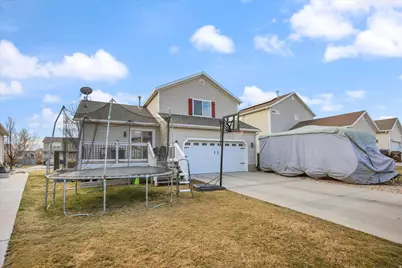 7849 N Saddleback Dr, Eagle Mountain, UT 84005 - Photo 19