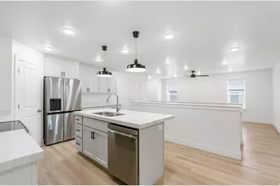 1638 N 160 E, Orem, UT 84057 - Photo 13