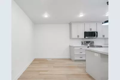 1638 N 160 E, Orem, UT 84057 - Photo 9