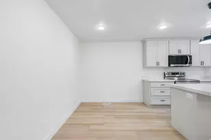 1638 N 160 E, Orem, UT 84057 - Photo 9