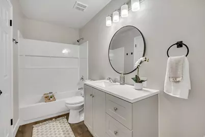 1551 W 2050 N, Clinton, UT 84015 - Photo 11