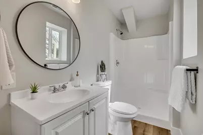 1551 W 2050 N, Clinton, UT 84015 - Photo 17