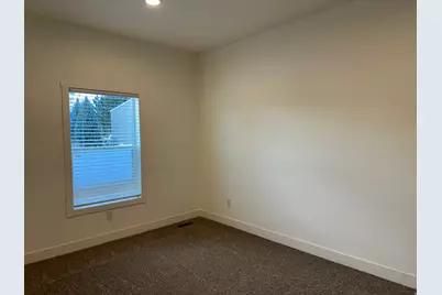 245 N 100 W, Huntington, UT 84528 - Photo 13