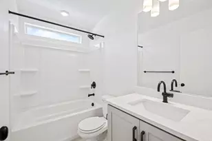 904 W Bellshill Dr, Murray, UT 84123 - Photo 9