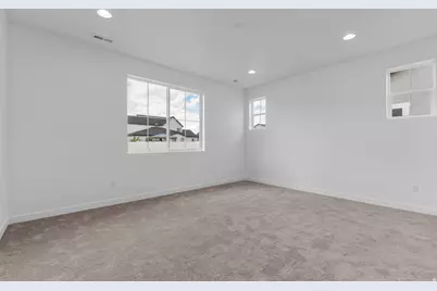 1903 S 2425 W, West Haven, UT 84401 - Photo 21