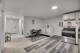 205 E Craner Peak Dr, Eagle Mountain, UT 84005 - Photo 23