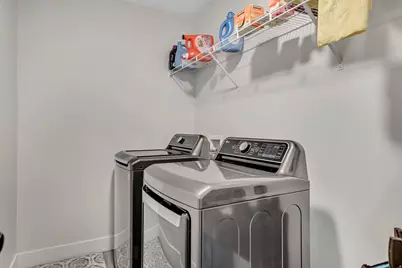 205 E Craner Peak Dr, Eagle Mountain, UT 84005 - Photo 17