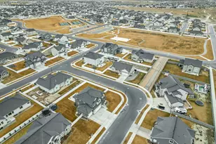 205 E Craner Peak Dr, Eagle Mountain, UT 84005 - Photo 35