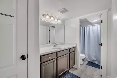 205 E Craner Peak Dr, Eagle Mountain, UT 84005 - Photo 25