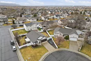 3272 S Sharal Circle, West Valley, UT 84128 - Photo 19