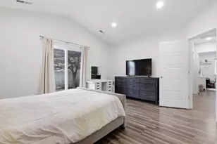 3272 S Sharal Circle, West Valley, UT 84128 - Photo 11