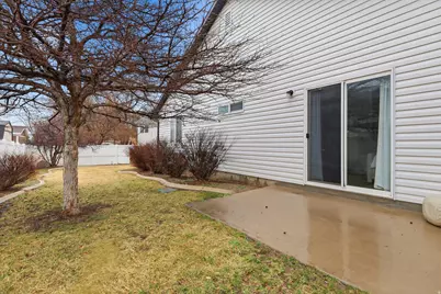 3272 S Sharal Cir, West Valley, UT 84128 - Photo 17