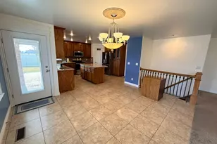 1492 N 1615 W, Clinton, UT 84015 - Photo 17