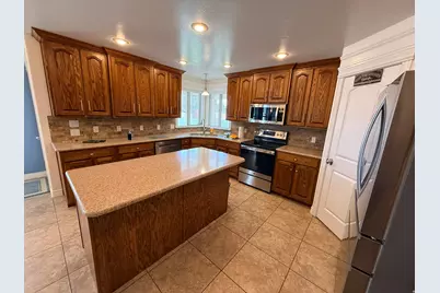 1492 N 1615 W, Clinton, UT 84015 - Photo 19