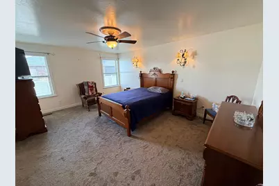 1492 N 1615 W, Clinton, UT 84015 - Photo 3