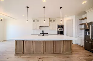 10929 S Little Sahara, South Jordan, UT 84009 - Photo 7