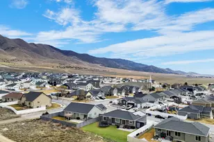 2681 E Clarkstone Dr, Eagle Mountain, UT 84005 - Photo 5