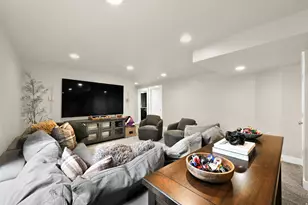 2681 E Clarkstone Dr, Eagle Mountain, UT 84005 - Photo 27