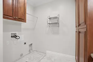 10868 S Prescott Dr E, Sandy, UT 84092 - Photo 71