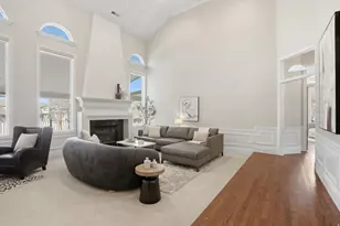 10868 S Prescott Dr E, Sandy, UT 84092 - Photo 13