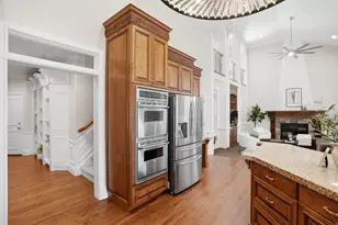 10868 S Prescott Dr E, Sandy, UT 84092 - Photo 15