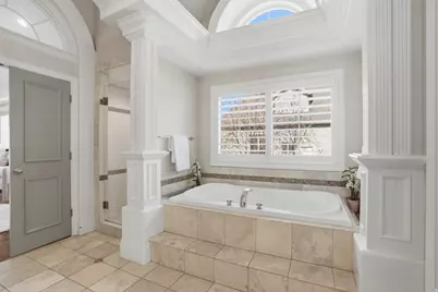 10868 S Prescott Dr E, Sandy, UT 84092 - Photo 31