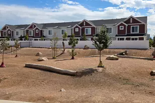 1052 E Regatta Ln, Saratoga Springs, UT 84045 - Photo 17