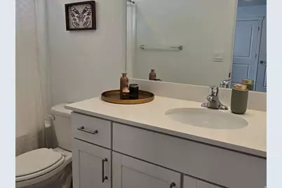 1052 E Regatta Ln, Saratoga Springs, UT 84045 - Photo 13