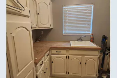 835 Essex Cir, Price, UT 84501 - Photo 9