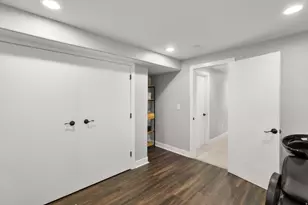 1302 S 4350 W, Syracuse, UT 84075 - Photo 43