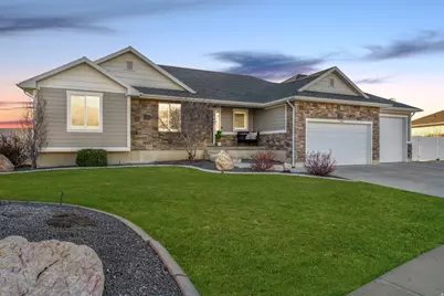 1302 S 4350 W, Syracuse, UT 84075 - Photo 1