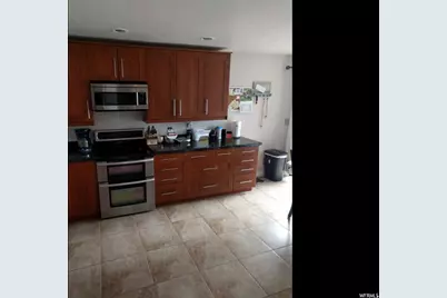 505 N Bright Ct W, Salt Lake City, UT 84116 - Photo 3
