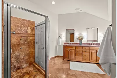 2765 E Blue Spruce Dr, Holladay, UT 84117 - Photo 61