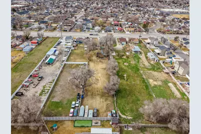 12341 S Redwood Rd, Riverton, UT 84065 - Photo 9