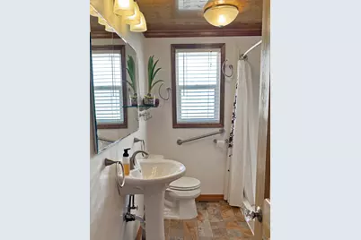 170 S 100 E, Annabella, UT 84711 - Photo 23