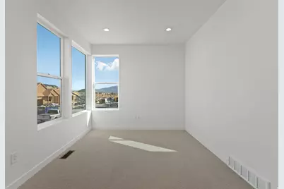 7624 S Clipper Hill Rd W #302, West Jordan, UT 84081 - Photo 5