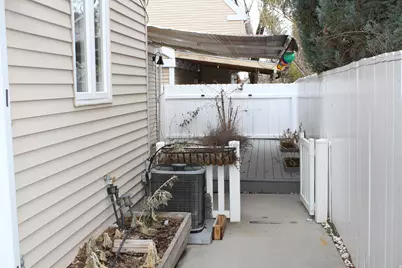 775 E Gable Ln, Midvale, UT 84047 - Photo 23