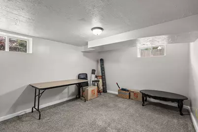 25 W 400 S, Tremonton, UT 84337 - Photo 19