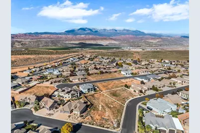 4286 W Lyle St, Hurricane, UT 84737 - Photo 1