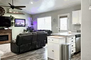 2147 E Shadow Dr, Eagle Mountain, UT 84005 - Photo 5