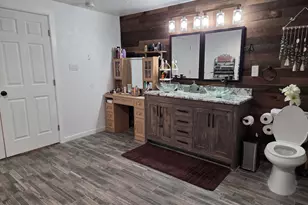 2147 E Shadow Dr, Eagle Mountain, UT 84005 - Photo 13