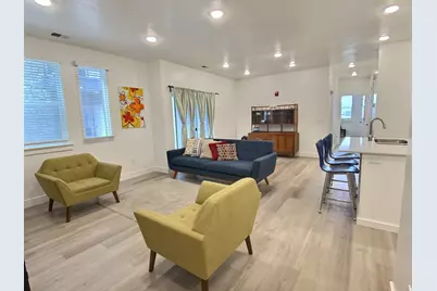 472 W 40 S #J102, Providence, UT 84332 - Photo 3