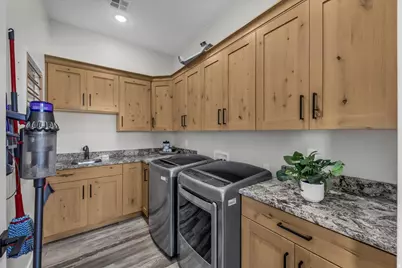 2723 E Briarwood Dr, Saint George, UT 84790 - Photo 25