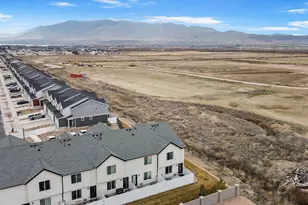 1036 E Scuttlebutt Ln, Saratoga Springs, UT 84045 - Photo 27