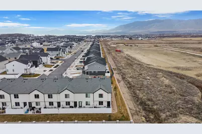 1036 E Scuttlebutt Ln #2055, Saratoga Springs, UT 84045 - Photo 29