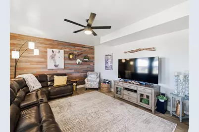 3546 Brookshire Dr, Syracuse, UT 84075 - Photo 11