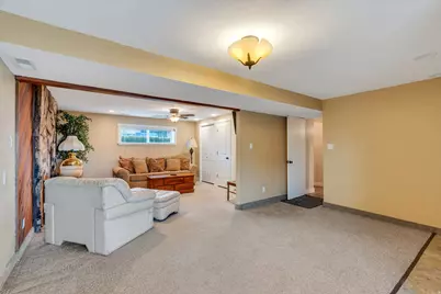 692 Juniper St, Pleasant Grove, UT 84062 - Photo 21