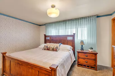 692 Juniper St, Pleasant Grove, UT 84062 - Photo 13